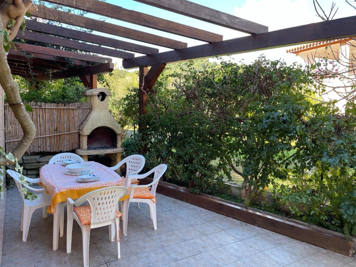 Casa Delle Farfalle Chia Zewnętrze zdjęcie