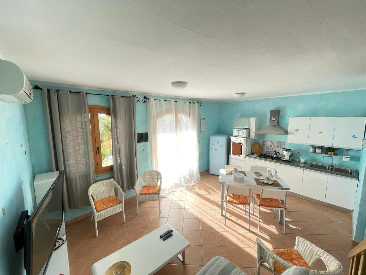 Casa Delle Farfalle Chia Zewnętrze zdjęcie
