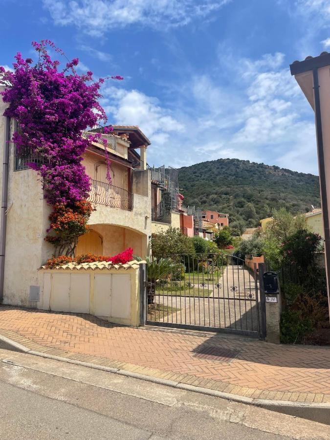 Casa Delle Farfalle Chia Zewnętrze zdjęcie